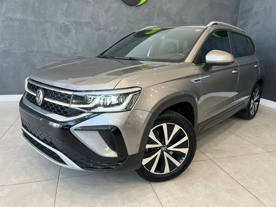 VOLKSWAGEN TAOS 1.4 250 TSI TOTAL FLEX HIGHLINE AUTOMÁTICO